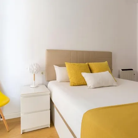 Apartamento Luminoso En El Centro De *